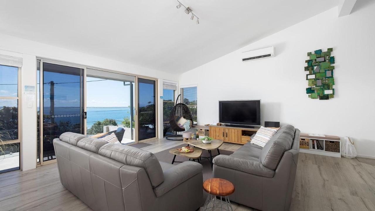 Dutchie'S Sand & Sea Beach House - Easy Walk To The Beach خليج نيلسون المظهر الخارجي الصورة